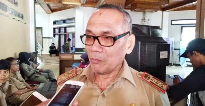 Pelaksana Tugas (Plt) Kepala BKDPSDM La Ode Saharumu