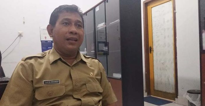 Kepala DPMPTSP Kabupaten Wakatobi La Aliwangi