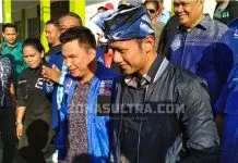 Tiba di Baubau, AHY Disambut Tarian Khas Buton Tiba di Baubau, AHY Disambut Tarian Khas Buton