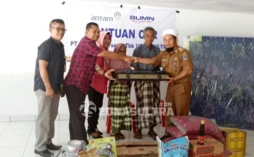 Dari Antam untuk Sakka, Korban Kebakaran di Pomalaa Dari Antam untuk Sakka, Korban Kebakaran di Pomalaa