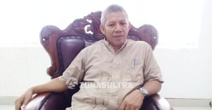 Kepala DPTSP Kabupaten Buton Awaluddin