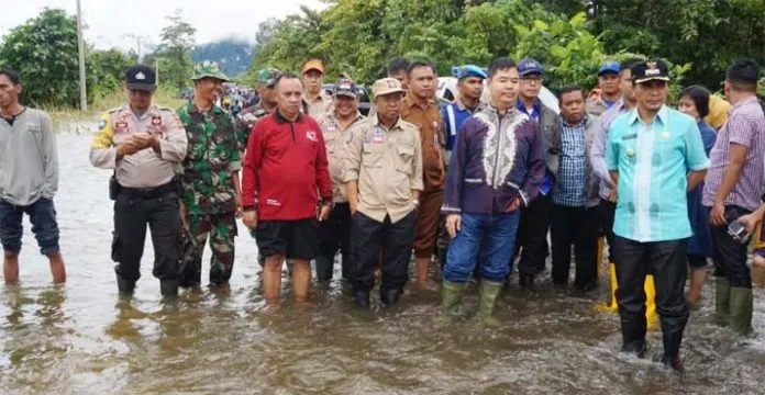 BPJS Ketenagakerjaan Bersama Pemprov Sambangi Korban Banjir Konut