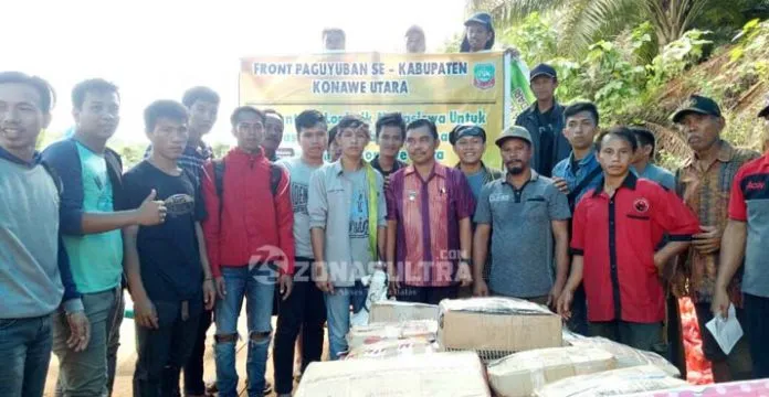 Front Paguyuban se-Kabupaten Konut Serahkan Bantuan Sembako Korban Banjir