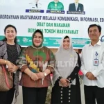 BPOM Kendari-Komisi IX DPR RI Sosialisasi Pengawasan Obat dan Makanan di Bombana BPOM Kendari-Komisi IX DPR RI Sosialisasi Pengawasan Obat dan Makanan di Bombana