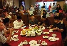 Hugua Bersama PHRI, IHGMA dan ASITA, Bukber Bahas Pengembangan Pariwisata Sultra Hugua Bersama PHRI, IHGMA dan ASITA, Bukber Bersama Bahas Pengembangan Pariwisata Sultra