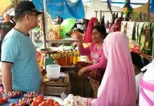 Bupati Butur Tegaskan Pedagang di Pasar Minaminanga Harus Tertib Bupati Butur Tegaskan Pedagang di Pasar Minaminanga Harus Tertib