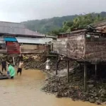 Satu Rumah di Butur Diterjang Angin Puting Beliung Satu Rumah di Butur Diterjang Angin Puting Beliung
