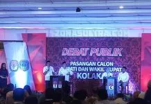 Debat Pilbup Kolaka, Asmani Janjikan Reformasi Birokrasi, Safei Lanjutkan SMS Berjaya Debat Pilbup Kolaka, Asmani Janjikan Reformasi Birokrasi, Safei Lanjutkan SMS Berjaya