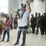 Mahasiswa Kolut Demo Desak Transparansi Anggaran Tabung Oksigen Mahasiswa Kolut Demo Desak Transparansi Anggaran Tabung Oksigen