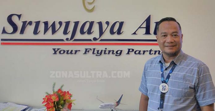 Branch Manager Sriwijaya Air Kendari Djajat Djatika