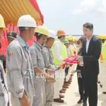 Hari Buruh, 60 Pekerja Lokal di MI Konawe Terima Reward Hari Buruh, 60 Pekerja Lokal di MI Konawe Terima Reward