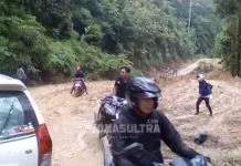 Jalan Rusak, Tarif Angkot Lasolo-Meluhu Naik Jalan Rusak, Tarif Angkot Lasolo-Meluhu Naik