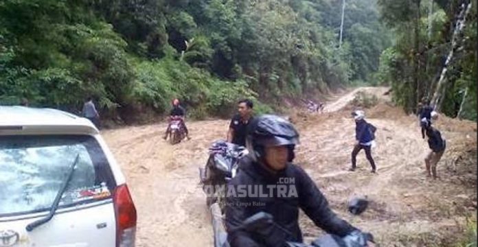 Jalan Rusak, Tarif Angkot Lasolo-Meluhu Naik