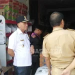 Pastikan Ketersediaan Sembako, Wabup Kolut Sidak Distributor Pastikan Ketersediaan Sembako, Wabup Kolut Sidak Distributor