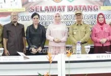 Bupati Surunuddin Paparkan Prestasi di Hadapan DPRD Magelang Bupati Surunuddin Paparkan Prestasi di Hadapan DPRD Magelang