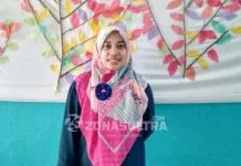 Kiat Guru TK di Kendari, Mendidik dengan Kasih Sayang Guru Taman Kanak-kanak (TK) A Lazuardi Ibnu Sina, Tika Asri Enggalwati