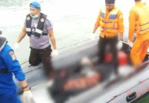 Dicari 5 Hari, Mayat Nelayan Muna Ditemukan di Perairan Labunti-Bonea Dicari 5 Hari, Mayat Nelayan Muna Ditemukan di Perairan Labunti-Bonea