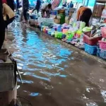 Pasar Molawe Tergenang, Aktifitas Jual Beli Terganggu Pasar Molawe Tergenang, Aktifitas Jual Beli Terganggu