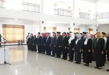 Wakil Bupati Bombana Lantik 69 Kasek dan Plt Dirut RSUD Wakil Bupati Bombana Lantik 69 Kasek dan Plt Dirut RSUD