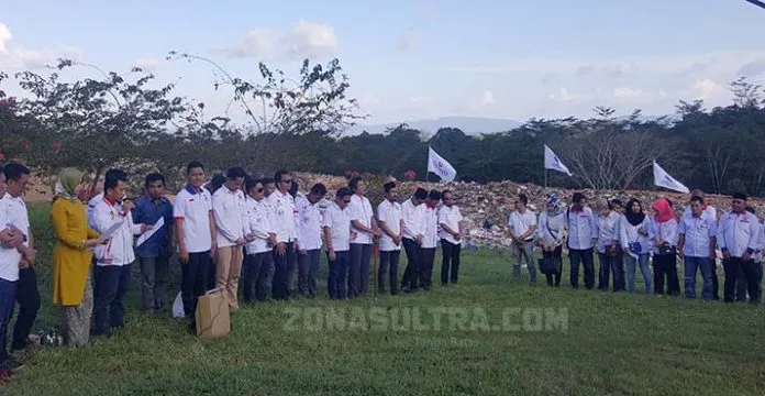 Pengurus Garda Rajawali Perindo Sultra Dilantik di Tempat Pembuangan Sampah