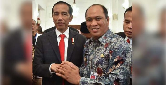 Pemda Konut Terima Penghargaan UHC JKN-KIS dari Presiden Jokowi