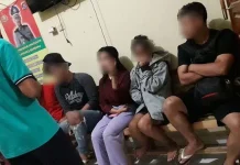 Razia Rumah Kos di Bombana, Petugas Amankan Tiga Pasangan Bukan Suami Istri Razia Rumah Kos di Bombana, Petugas Amankan Tiga Pasangan Bukan Suami Istri