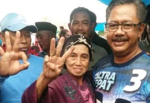 Jelang Ramadan, Rusda Mahmud Blusukan di Pasar Mekongga Kolaka Jelang Ramadan, Rusda Mahmud Blusukan di Pasar Mekongga Kolaka