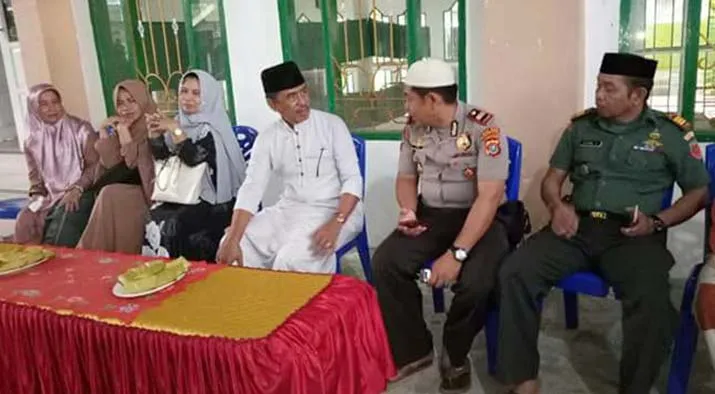 Safari Ramadan, Momen Silaturahmi Pemkab Kolut dan Masyarakatnya