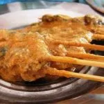 Target Pecahkan Rekor MURI, Pemkot Kendari Sajikan 6.902 Porsi Sate Pokea ilustrasi sate pokea