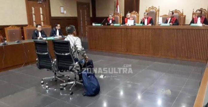 Hasmun Didakwa Suap Wali Kota dan Mantan Wali Kota Kendari Senilai Rp 6,7 M