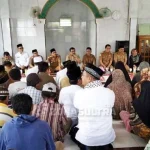 Jelang Ramadan, Arhawi Berikan Santunan ke Masyarakat Liya Raya Jelang Ramadan, Arhawi Berikan Santunan ke Masyarakat Liya Raya