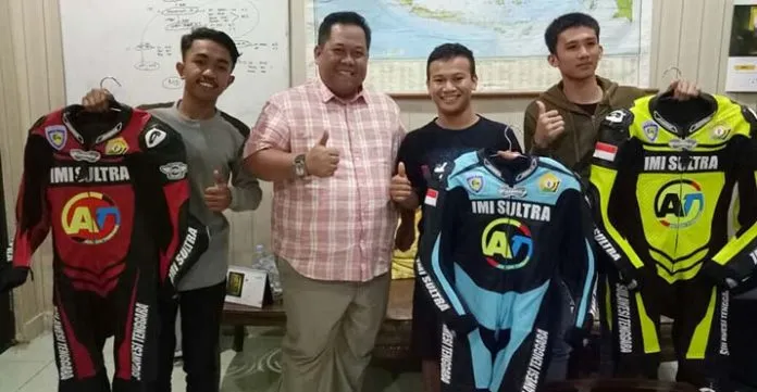 IMI Sultra Berikan 4 Wearpack ke Pembalap Potensial