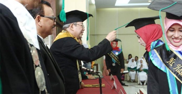 Luluskan 113 Wisudawan, Ketua STIK Avicenna Harap Mahasiswa Cepat Dapat Pekerjaan