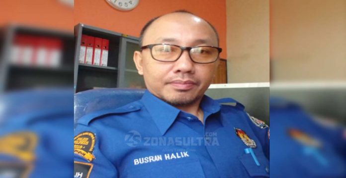 Ketua KPU Konut, Busran Halik