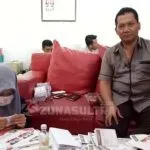 KPUD Kolaka Lakukan Pelipatan Surat Suara Pilgub Sultra Sekretaris KPUD Kolaka Idam Hindardi
