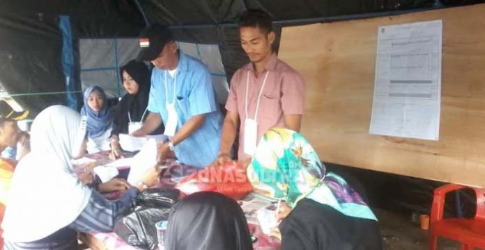 Ali Mazi - Lukman Menang Tipis di TPS Emergency Korban Banjir Wanggu