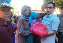 ANTAM berbagi, Salurkan 1.250 Paket Sembako ke Warga Pomalaa ANTAM berbagi, Salurkan 1.250 Paket Sembako ke Warga Pomalaa