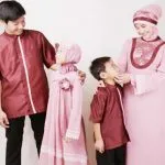 Ini Tips Pilih Busana Muslim Buat Lebaran Ini Tips Pilih Busana Muslim Buat Lebaran