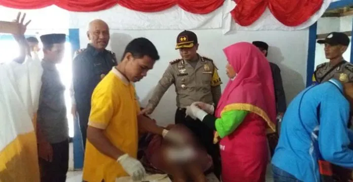 HUT Bhayangkara ke 72, Polres Muna Gelar Khitanan dan Pengobatan Gratis