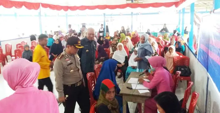 HUT Bhayangkara ke 72, Polres Muna Gelar Khitanan dan Pengobatan Gratis