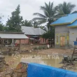 Warga Korban Banjir di Desa Lawoila Konsel Mulai Kembali ke Rumah Warga Korban Banjir di Desa Lawoila Konsel Mulai Kembali ke Rumah