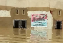 Banjir, Satu TPS di Konsel Tetap Gelar Pencoblosan Pilgub Banjir, Satu TPS di Konsel Tetap Gelar Pencoblosan Pilgub