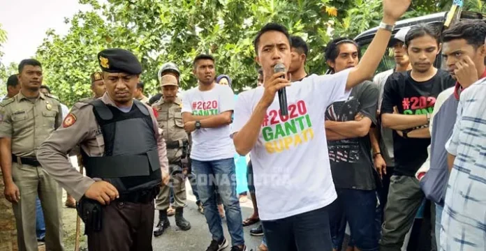 AMPW Minta Bupati Wakatobi Mundur Dari Jabatan