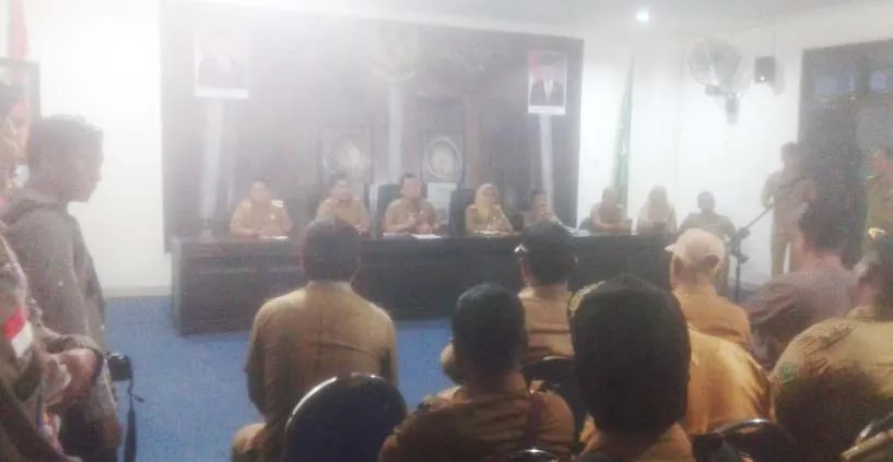 Pencairan ADD Molor, Sejumlah Kades di Konawe Berunjuk Rasa