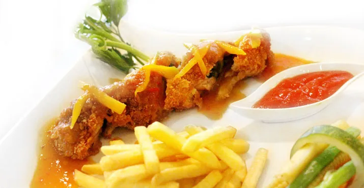 Anda Pecinta Makanan Sehat, Cobain Healthy Deals di Plaza Inn Kendari