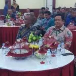 Rusman Emba Komitmen Rehab Asrama Mahasiswa Muna di Makassar Rusman Emba Komitmen Rehab Asrama Mahasiswa Muna di Makassar