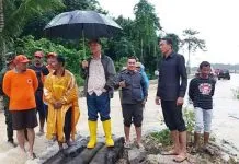 Bupati Surunuddin Instruksikan Dinas Terkait Segera Tangani Banjir Bupati Surunuddin Instruksikan Dinas Terkait Segera Tangani Banjir