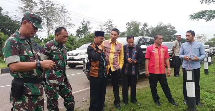 Terkait Sengekta Lahan, Bupati Konsel Inisiatif Pertemukan Pemda, TNI dan Warga