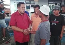 Kunjungi PPS Kendari dan TPAS Puwatu, Hugua Disambut Antusias Nelayan dan Pemulung Kunjungi PPS Kendari dan TPAS Puwatu, Hugua Disambut Antusias Nelayan dan Pemulung