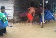 Banjir Mulai Merendam Pemukiman, Mahasiswa Lorong Kawat Mengungsi Banjir Mulai Merendam Pemukiman, Mahasiswa Lorong Kawat Mengungsi
